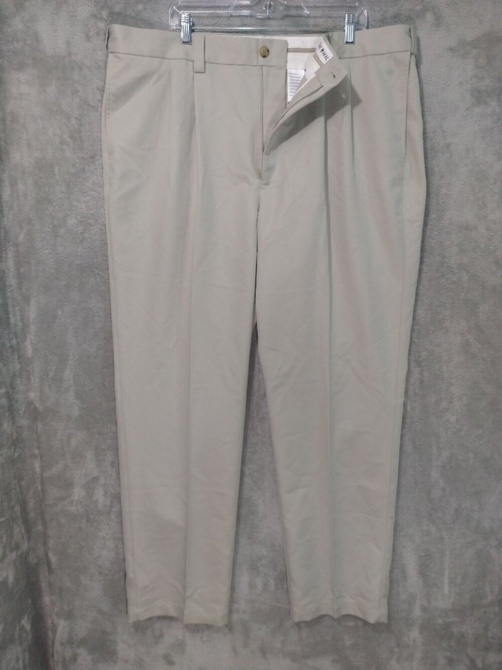 Oak Hill Pants Mens 44x32 Beige Dress Tapered Leg Pleated Stretch Slacks